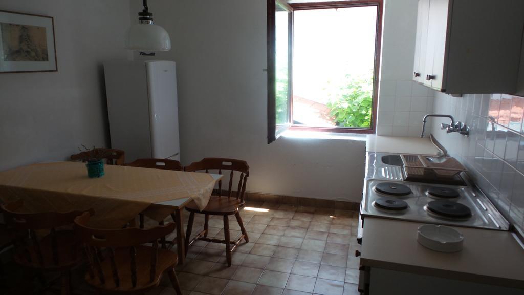 Tihana Apartments Jadranovo Cameră foto