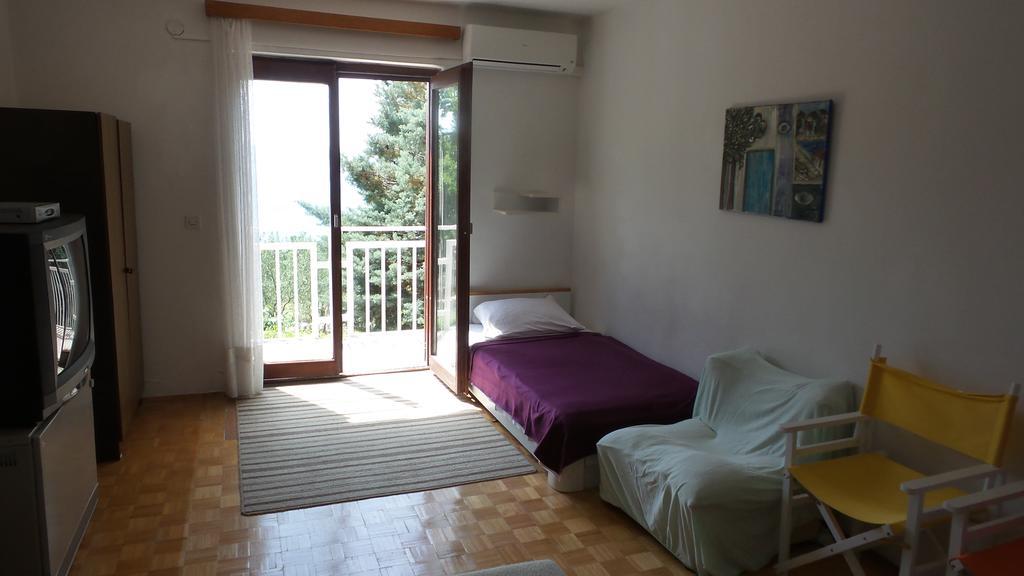 Tihana Apartments Jadranovo Cameră foto